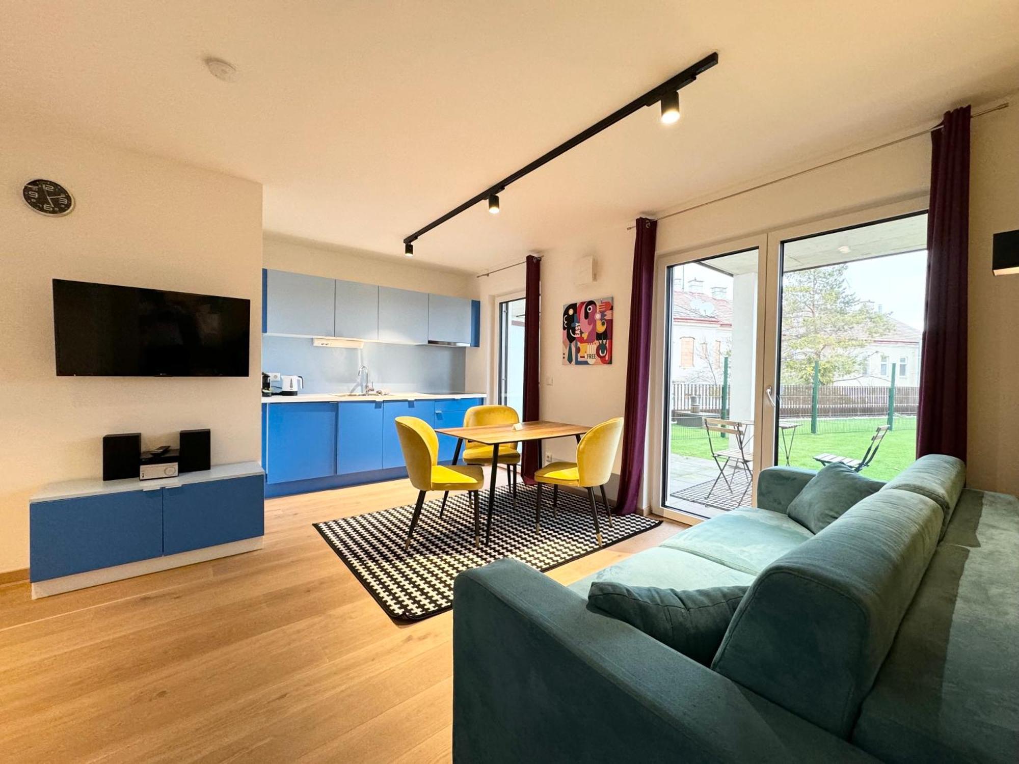 Wohnung Mit Terrasse + Parkplatz Vienna Exterior photo